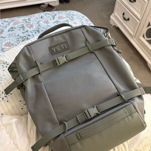 Yeti Men's Olive Gray Tactical Backpack